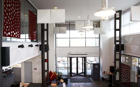 CoverSingle rumdeler i filt i bank (3)